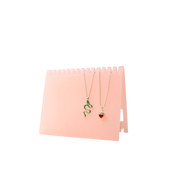 Castillo piramidal de acrílico para cadenas 332R