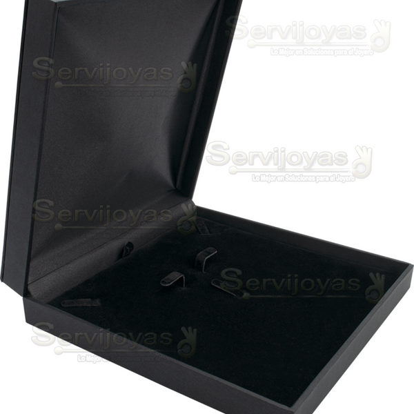 Estuche Italia Negro Collar Aretes y Anillo Medidas: 19.2x19.7x3.7cm 4411.BK