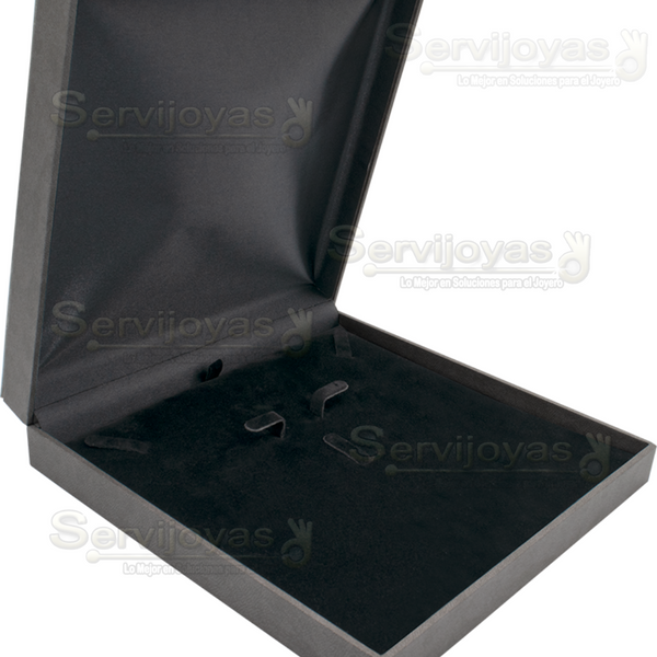 Estuche Italia Gris Collar Aretes y Anillo Medidas: 19.2x19.7x3.7cm 4411.GY