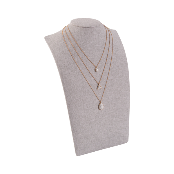 Exhibidor Gray Luxury Cuello Elegante Grande para Collar Medidas: 25x14.5x38cm 9988.GY