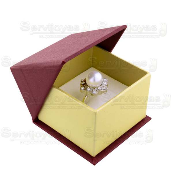 Caja para Anillo Barcelona Medidas: 5x5x3cm 1851