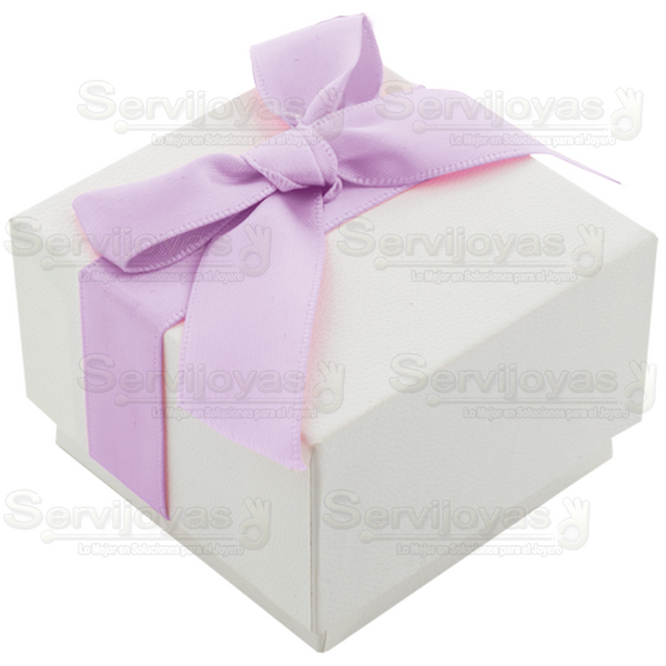 Caja Capri Para Anillo Blanca Moño Lila Medidas: 5.8x5.8x4cm 1861.VT
