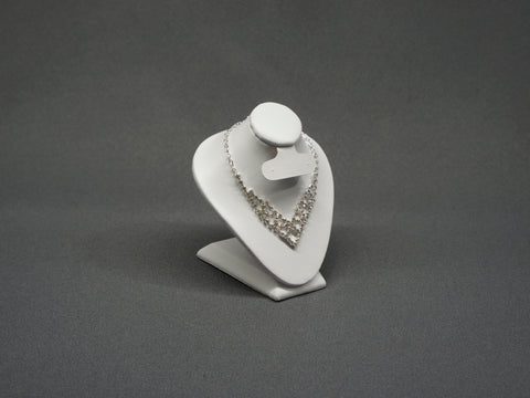 Cuello Mini con Aretes Blanco 6100